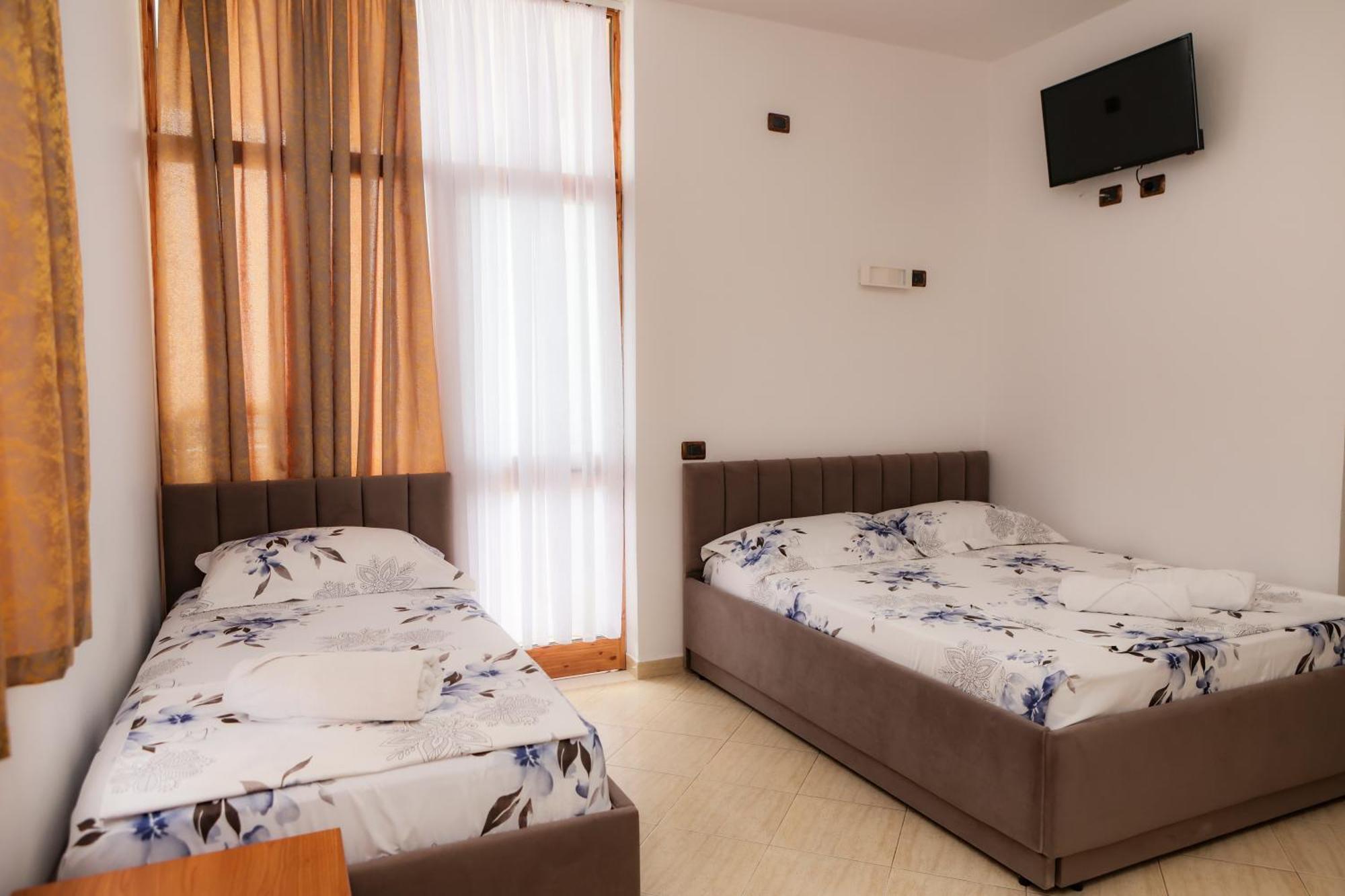 Eden Hotel Shëngjin Zewnętrze zdjęcie