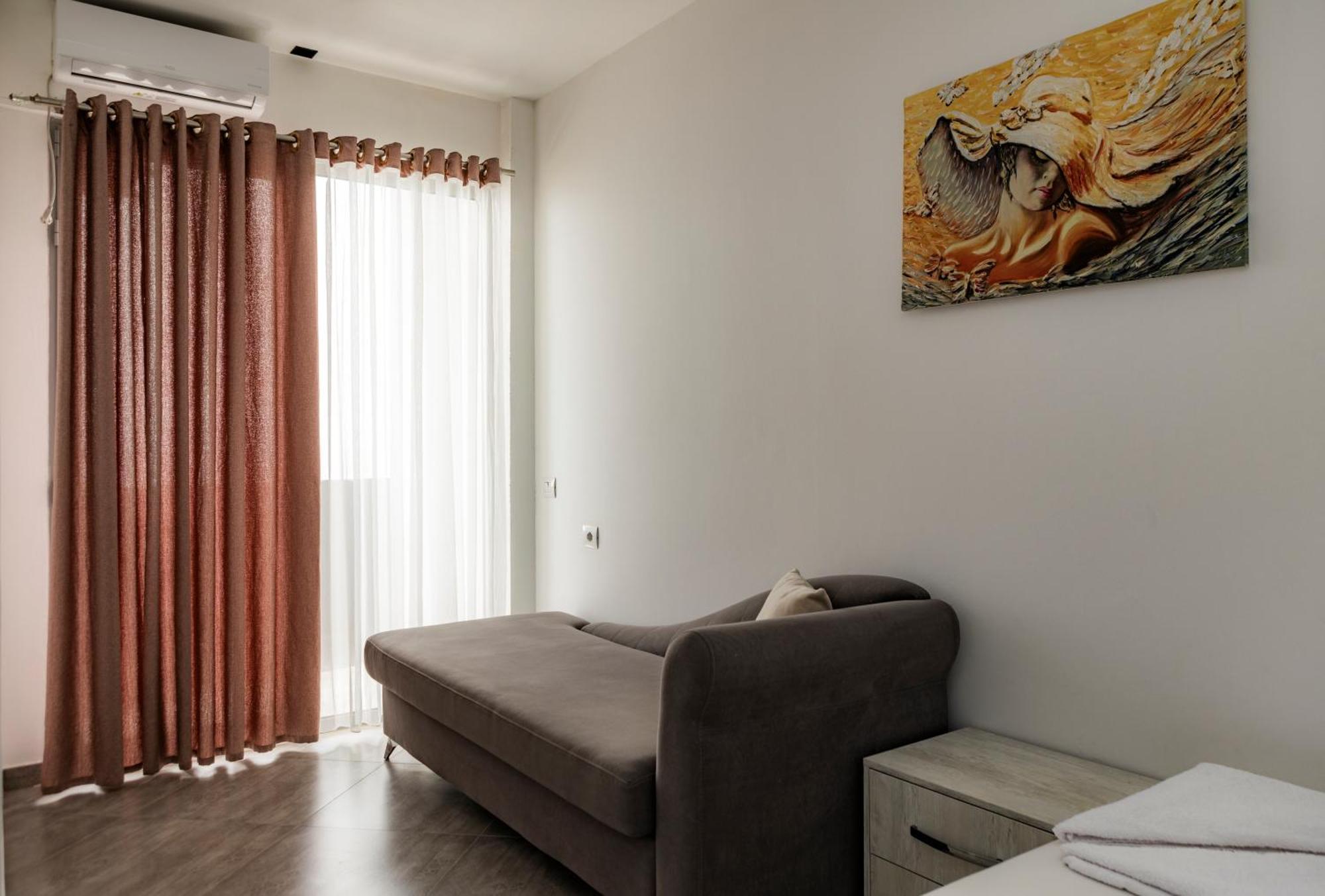 Eden Hotel Shëngjin Zewnętrze zdjęcie